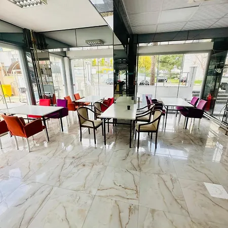 Apart Otel Yildirim *
